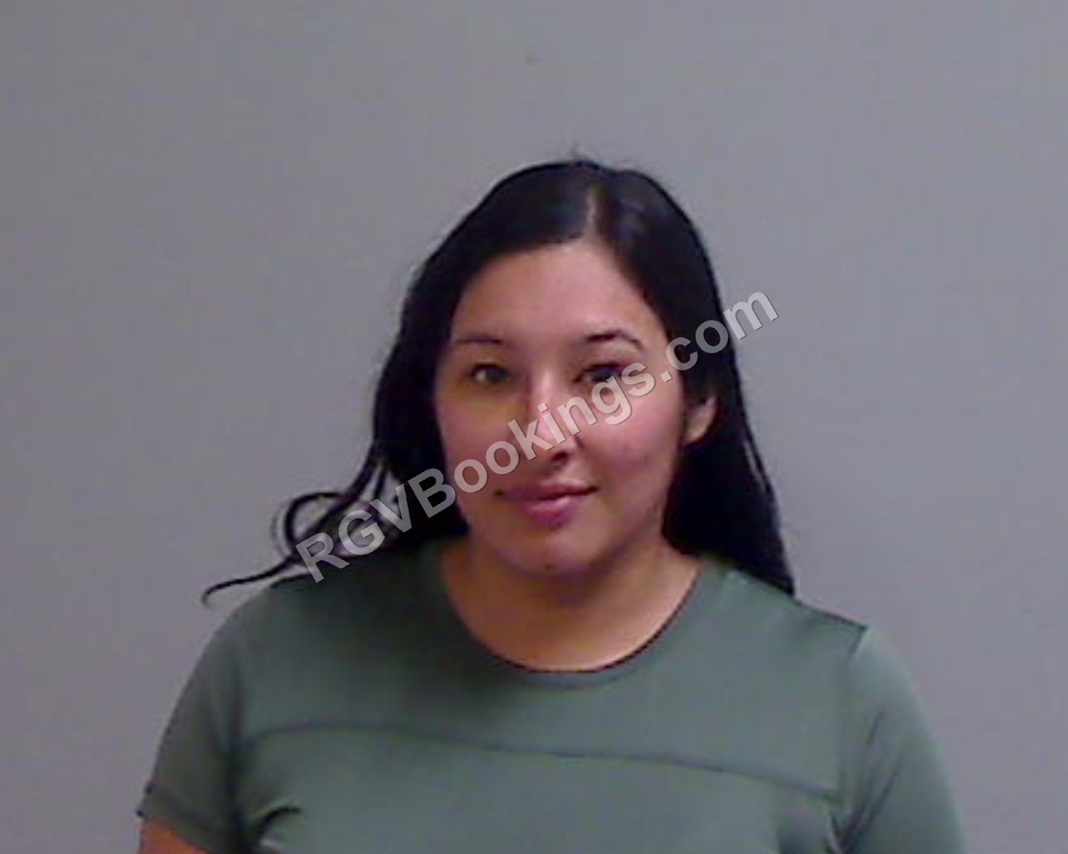 Cruz, Leslie